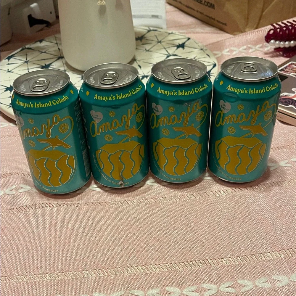 4 Cans of Poppi - Amaya's Island Colada Prebiotic Soda - Picture 6 of 6